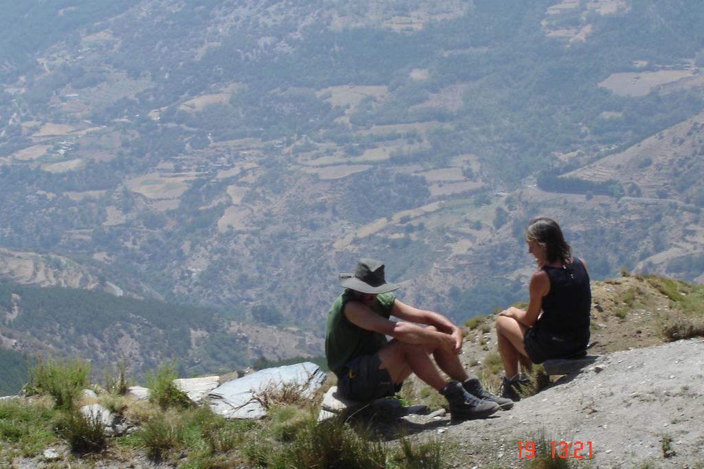 Hostal Rural Las Terrazas De La Alpujarra บูบิยอน ภายนอก รูปภาพ
