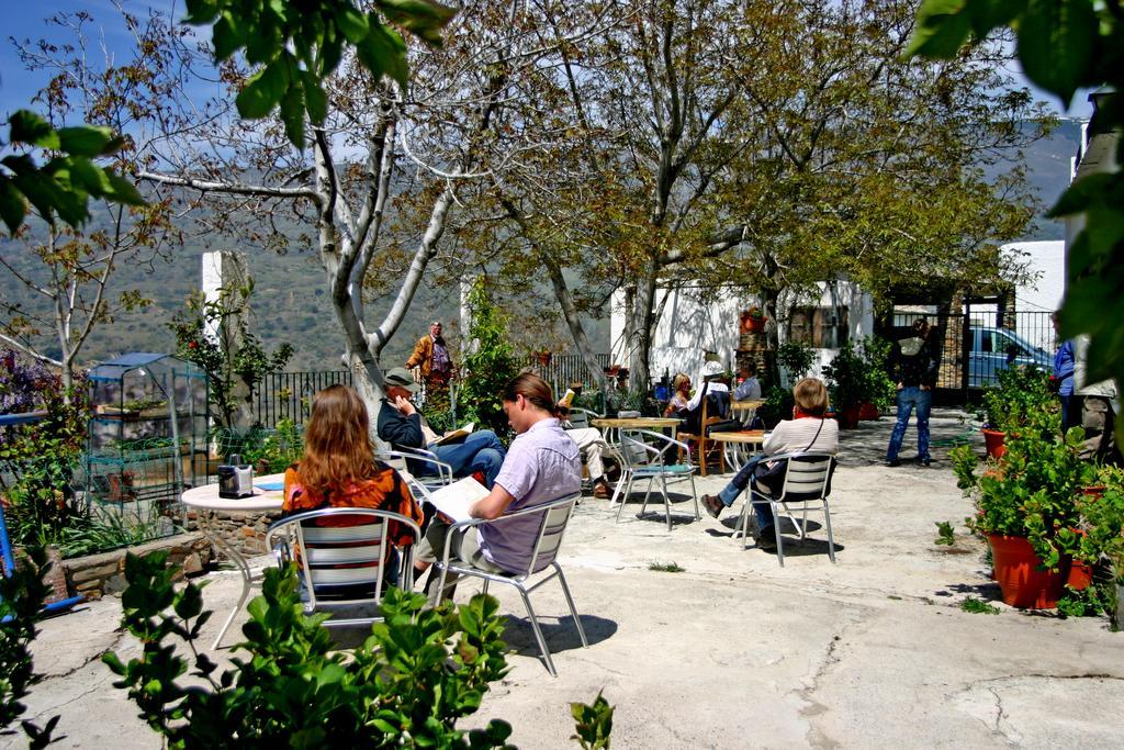 Hostal Rural Las Terrazas De La Alpujarra บูบิยอน ภายนอก รูปภาพ
