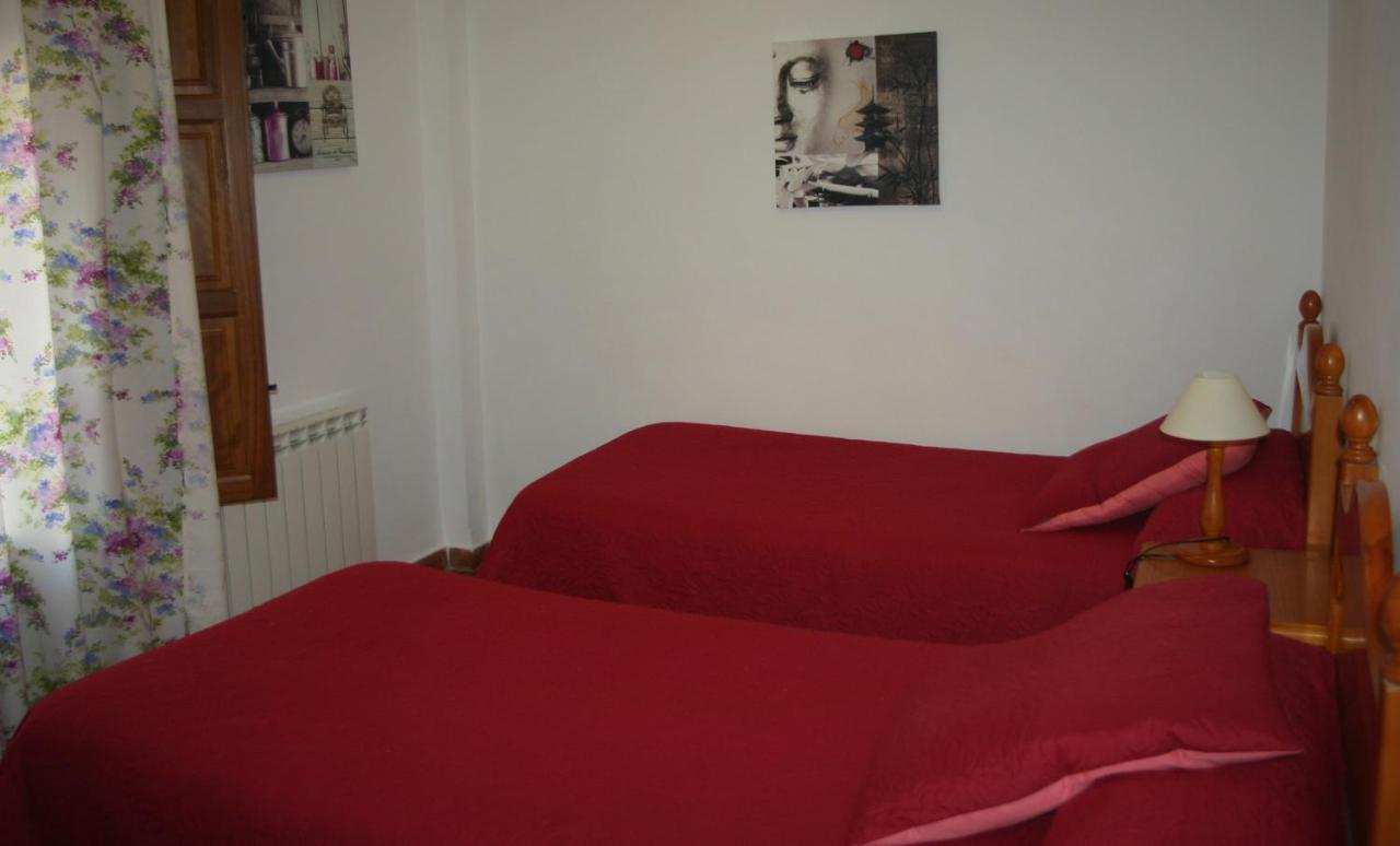 Hostal Rural Las Terrazas De La Alpujarra บูบิยอน ภายนอก รูปภาพ